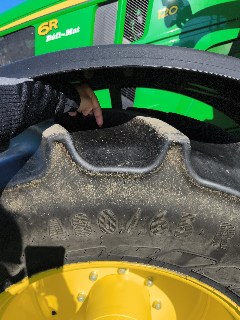 Traktor типа John Deere 6R120, Gebrauchtmaschine в LACAPELLE-MARIVAL (Фотография 7)