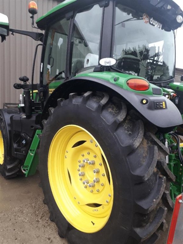 Traktor типа John Deere 6R130 SOLGT!!! To mere på lager!!! Den nyeste 6R model!!! StarFire 6000 antenne. GPS. AutoTrac. Frontlift., Gebrauchtmaschine в Kolding (Фотография 7)