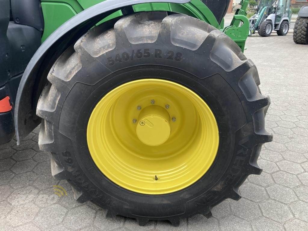 Traktor des Typs John Deere 6R140, Neumaschine in Albersdorf (Bild 8)