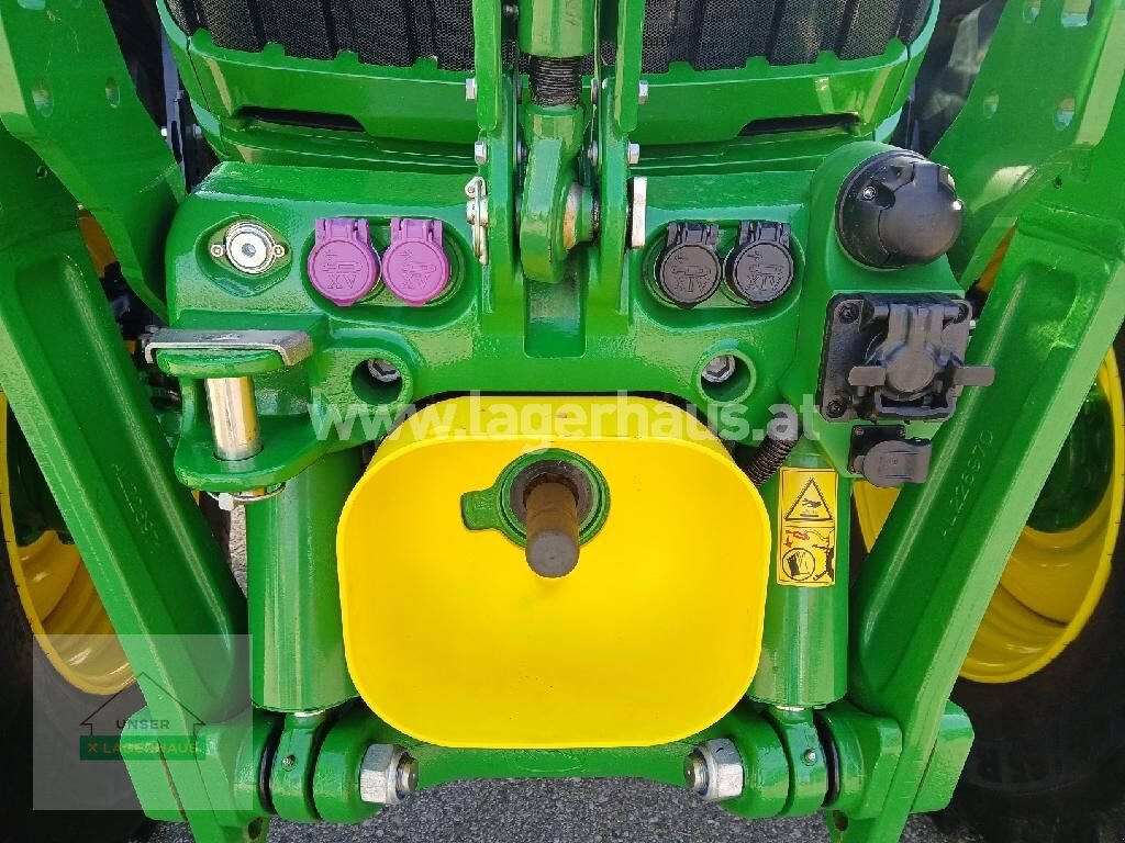 Traktor des Typs John Deere 6R150, Gebrauchtmaschine in Aschbach (Bild 4)