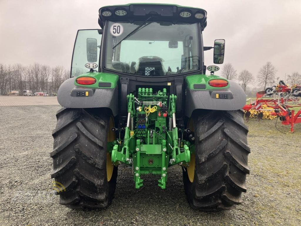 Traktor des Typs John Deere 6R150, Neumaschine in Lütjenburg (Bild 4)