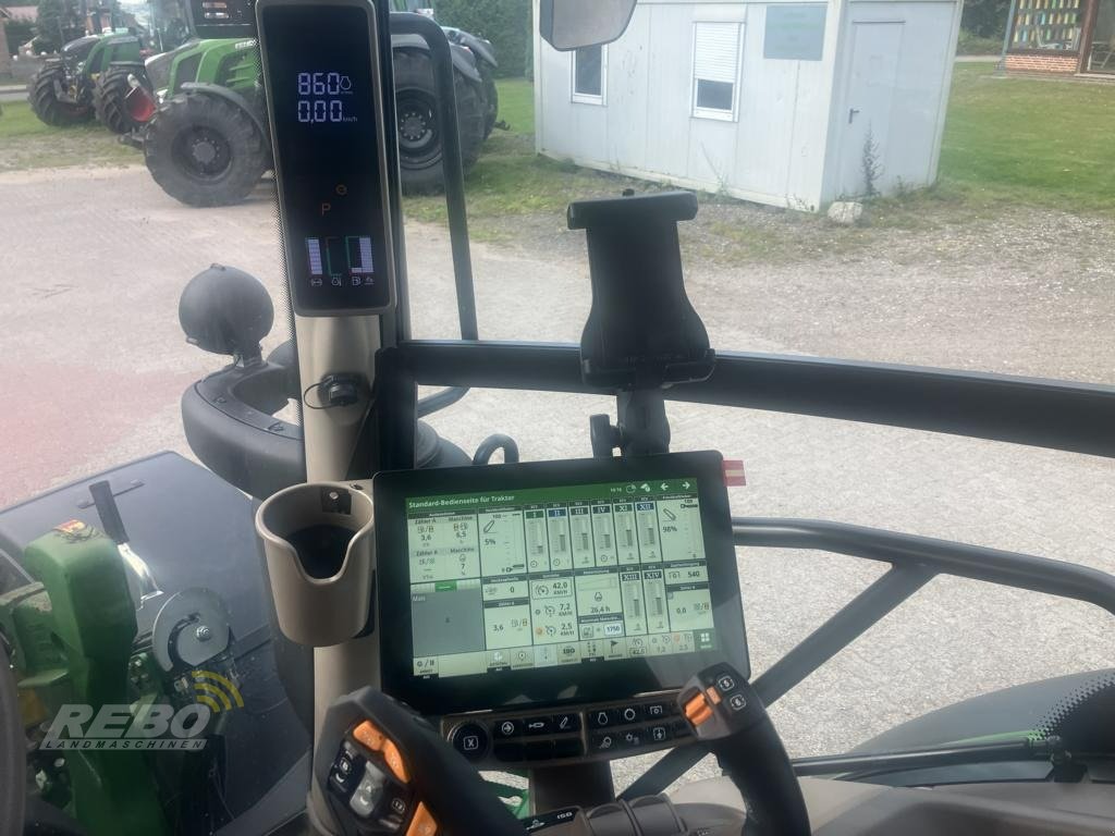 Traktor des Typs John Deere 6R150, Neumaschine in Albersdorf (Bild 16)