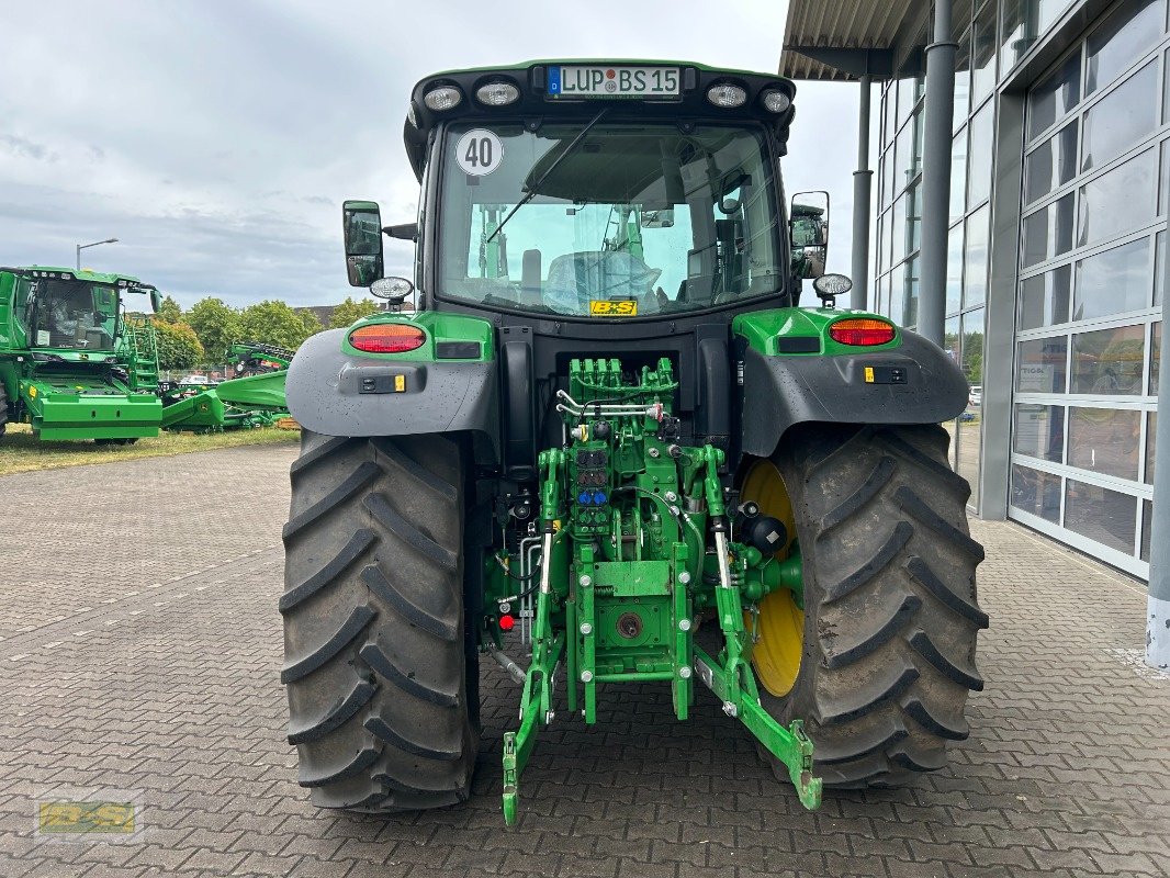 Traktor des Typs John Deere 6R150, Neumaschine in Grabow (Bild 3)
