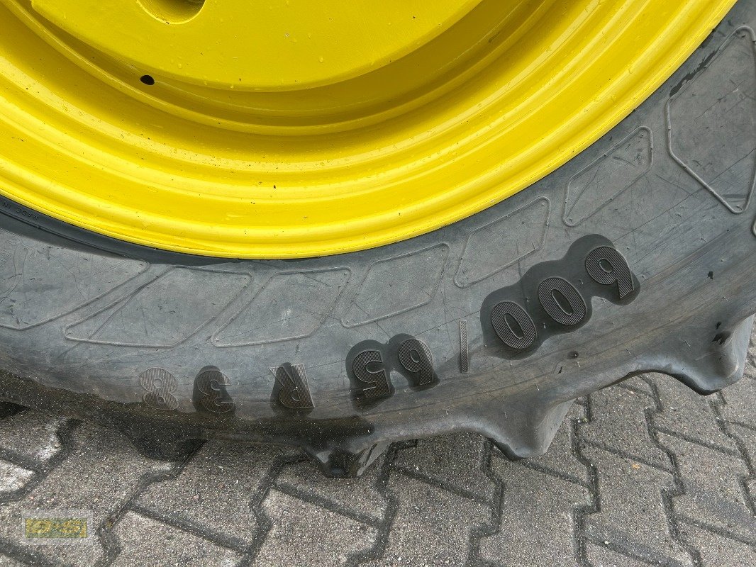 Traktor des Typs John Deere 6R150, Neumaschine in Grabow (Bild 11)