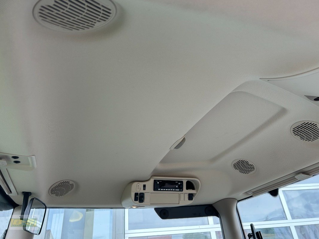 Traktor des Typs John Deere 6R150, Neumaschine in Grabow (Bild 15)