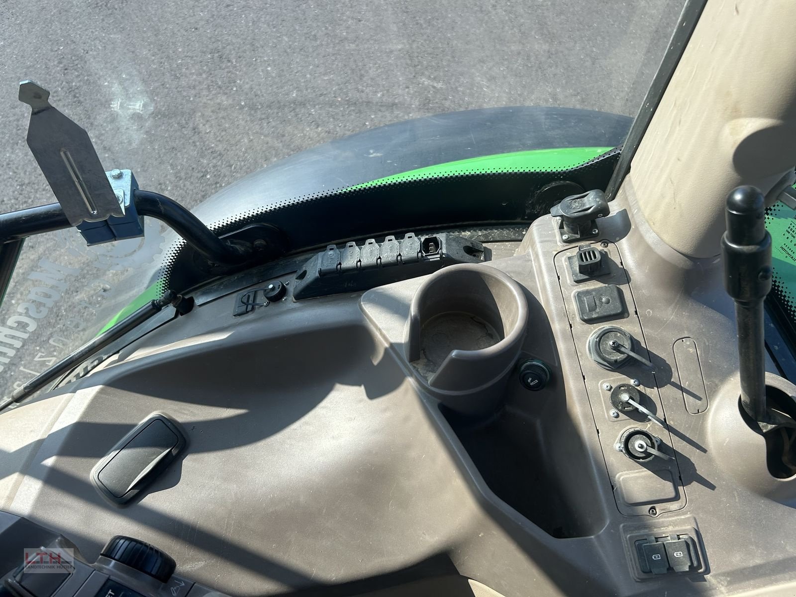 Traktor типа John Deere 6R155 AUTOPOWR, Gebrauchtmaschine в Gnas (Фотография 18)