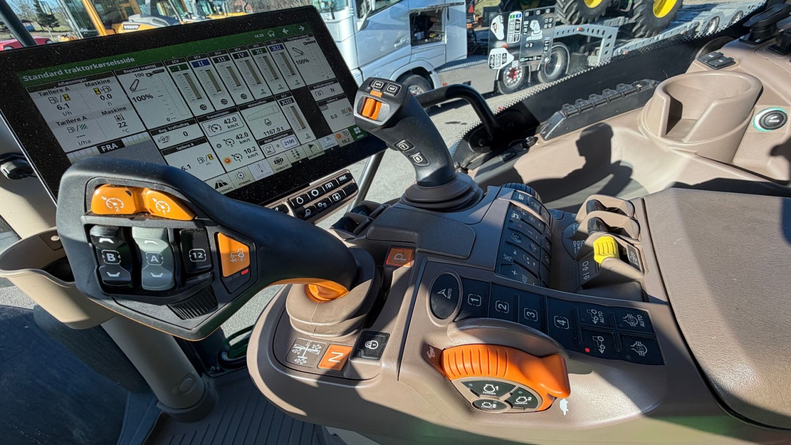 Traktor za tip John Deere 6R155 KUN 1100 TIMER, COMMANDPRO OG GEN5 SKÆRM!, Gebrauchtmaschine u Nørager (Slika 17)