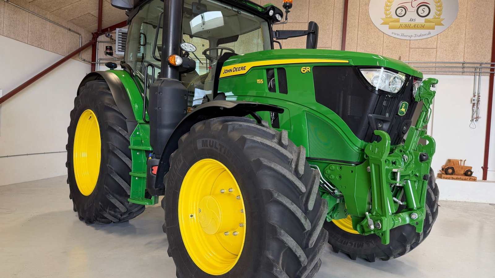 Traktor of the type John Deere 6R155 KUN 1100 TIMER, COMMANDPRO OG GEN5 SKÆRM!, Gebrauchtmaschine in Nørager (Picture 7)