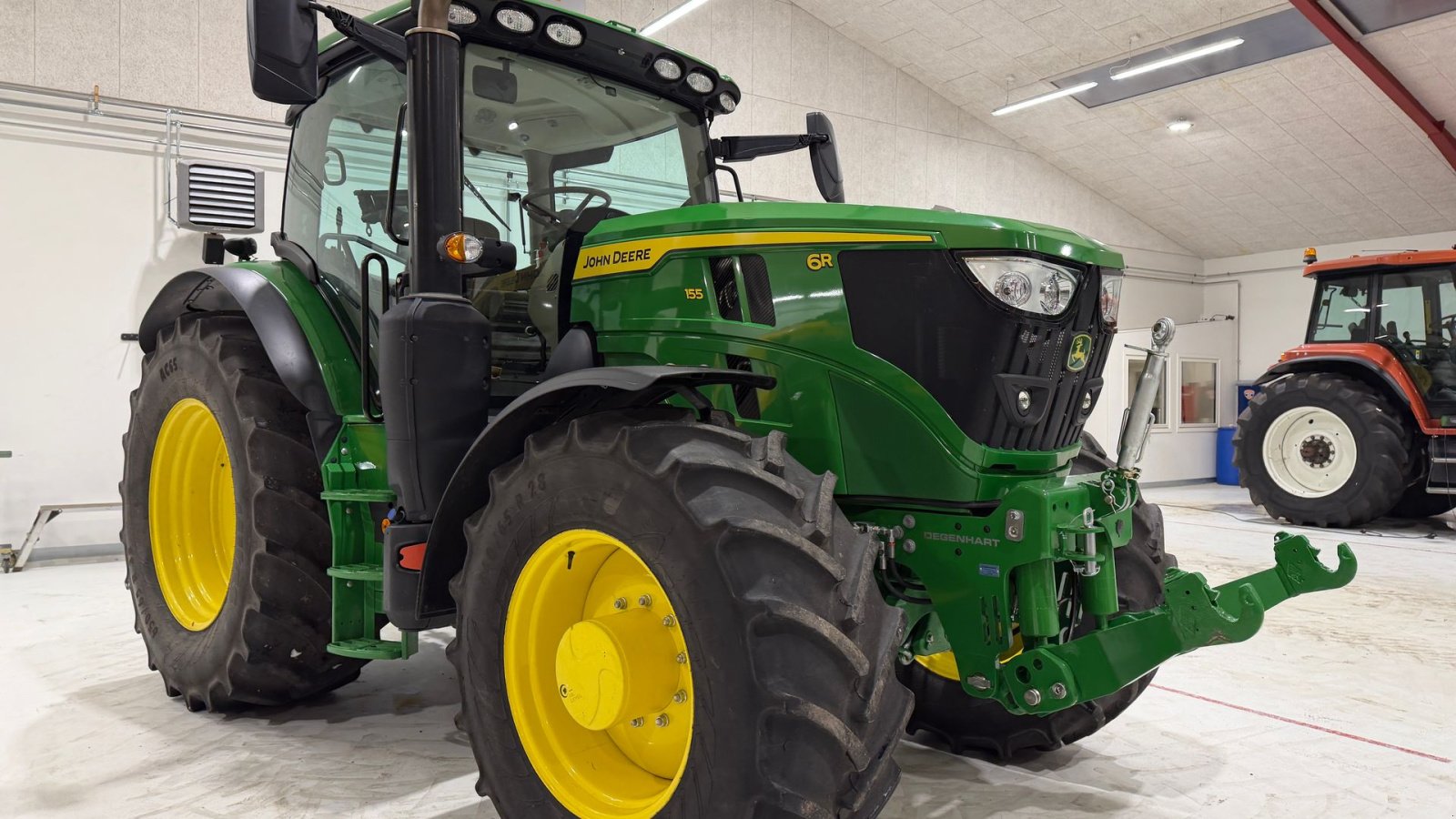 Traktor of the type John Deere 6R155 KUN 1200 TIMER OG GEN5 SKÆRM!, Gebrauchtmaschine in Nørager (Picture 8)