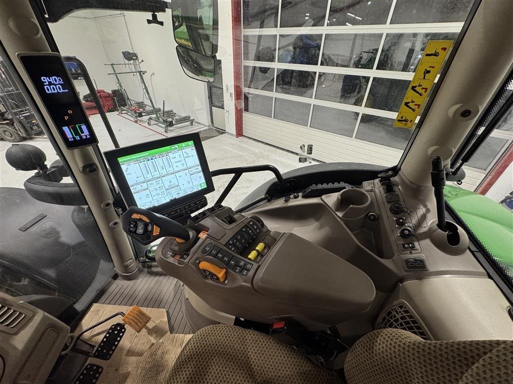 Traktor typu John Deere 6R155 KUN 2400 TIMER OG COMMANDPRO!, Gebrauchtmaschine v Nørager (Obrázek 15)