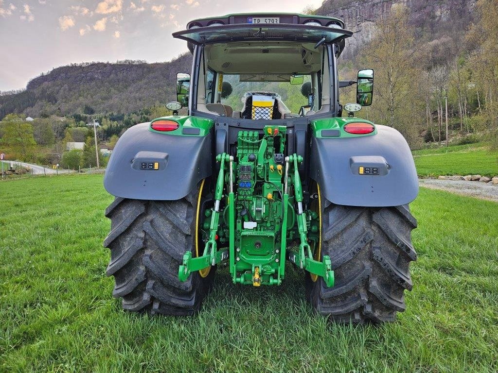 Traktor des Typs John Deere 6R155 SOLGT til NORGE. Kun 750 timer. Klar til GPS og Frontlæsser., Gebrauchtmaschine in Kolding (Bild 2)