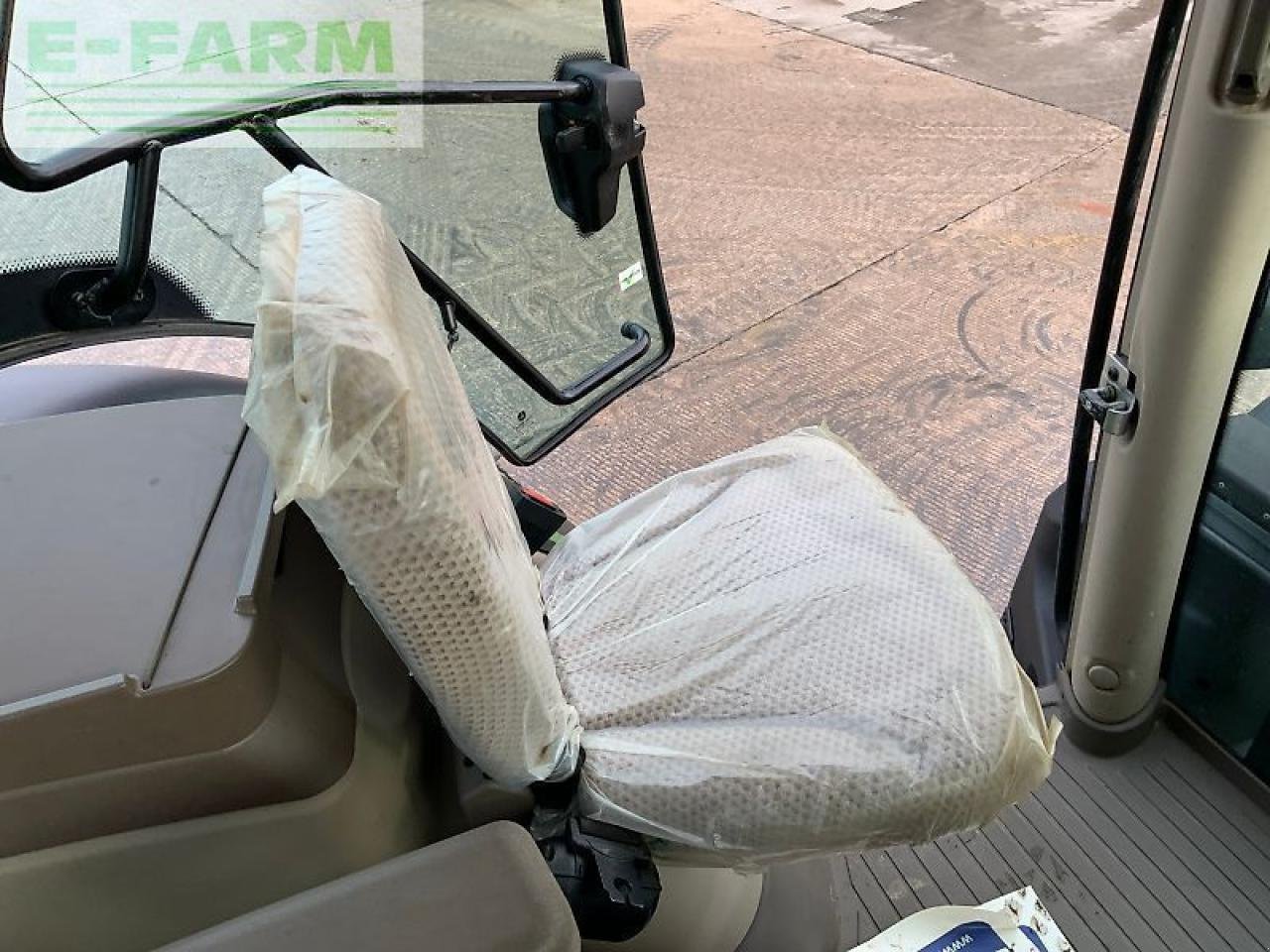 Traktor typu John Deere 6r155 tractor, Gebrauchtmaschine v SHAFTESBURY (Obrázok 21)