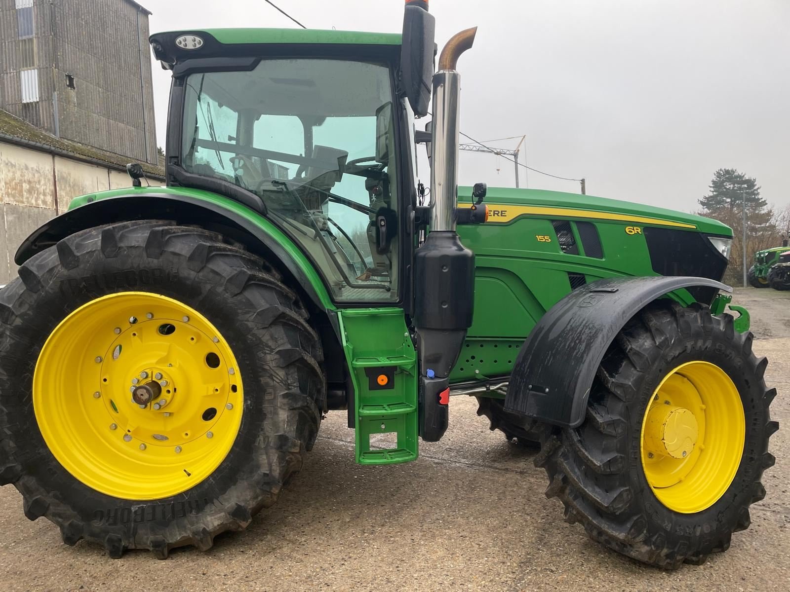 Traktor типа John Deere 6R155, Gebrauchtmaschine в BOSC LE HARD (Фотография 5)