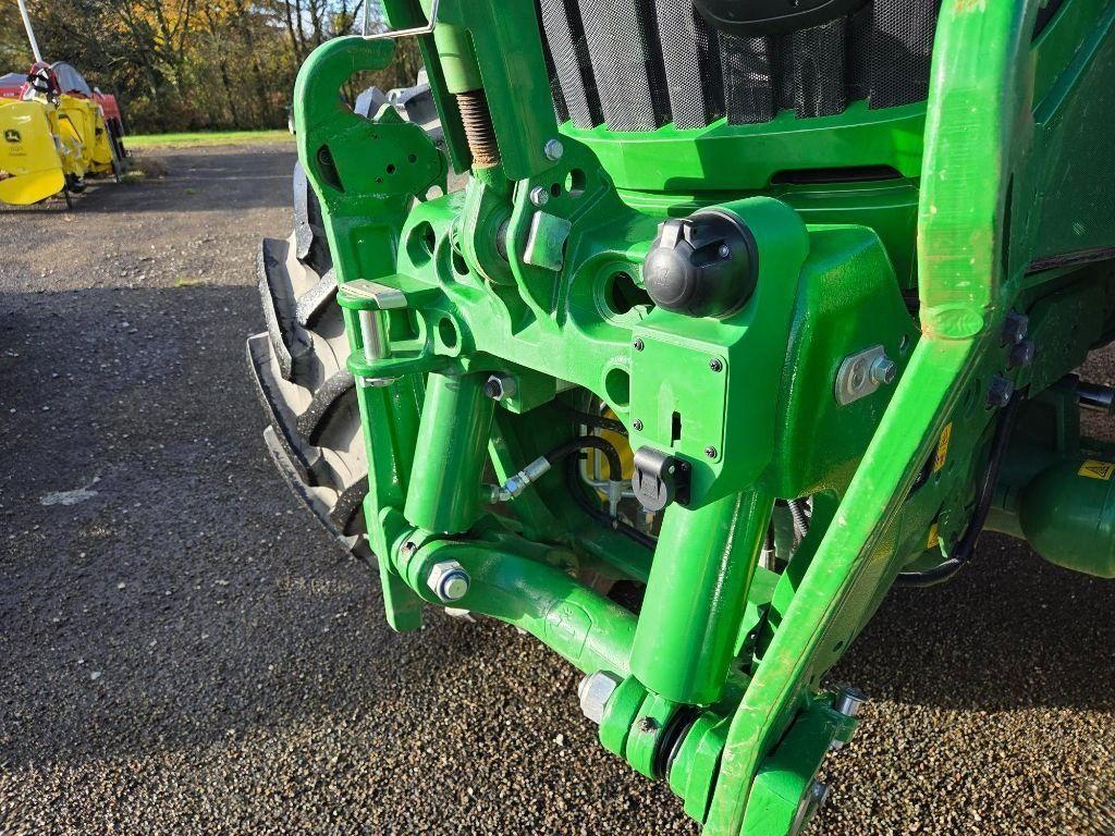 Traktor del tipo John Deere 6R155, Gebrauchtmaschine en MAYENNE (Imagen 5)