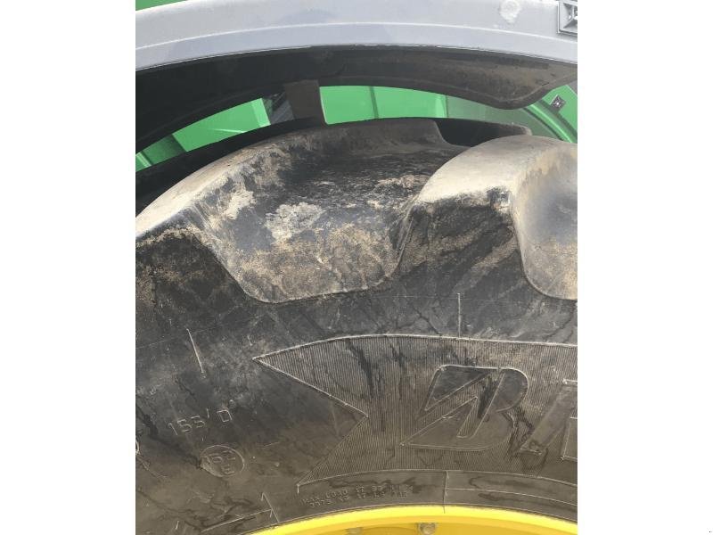 Traktor des Typs John Deere 6R165, Gebrauchtmaschine in Wargnies Le Grand (Bild 4)