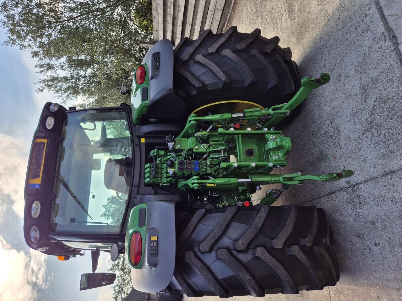 Traktor типа John Deere 6R165, Gebrauchtmaschine в Schijf (Фотография 5)