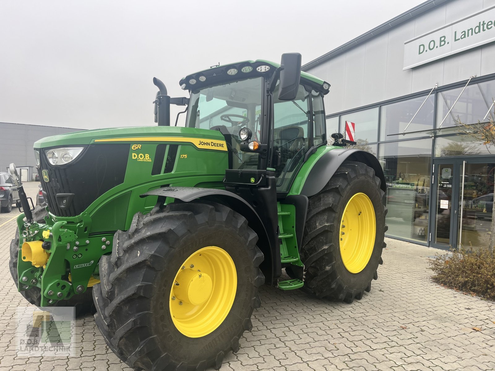 Traktor Türe ait John Deere 6R175 6R 175 6175R, Gebrauchtmaschine içinde Langweid am Lech (resim 2)