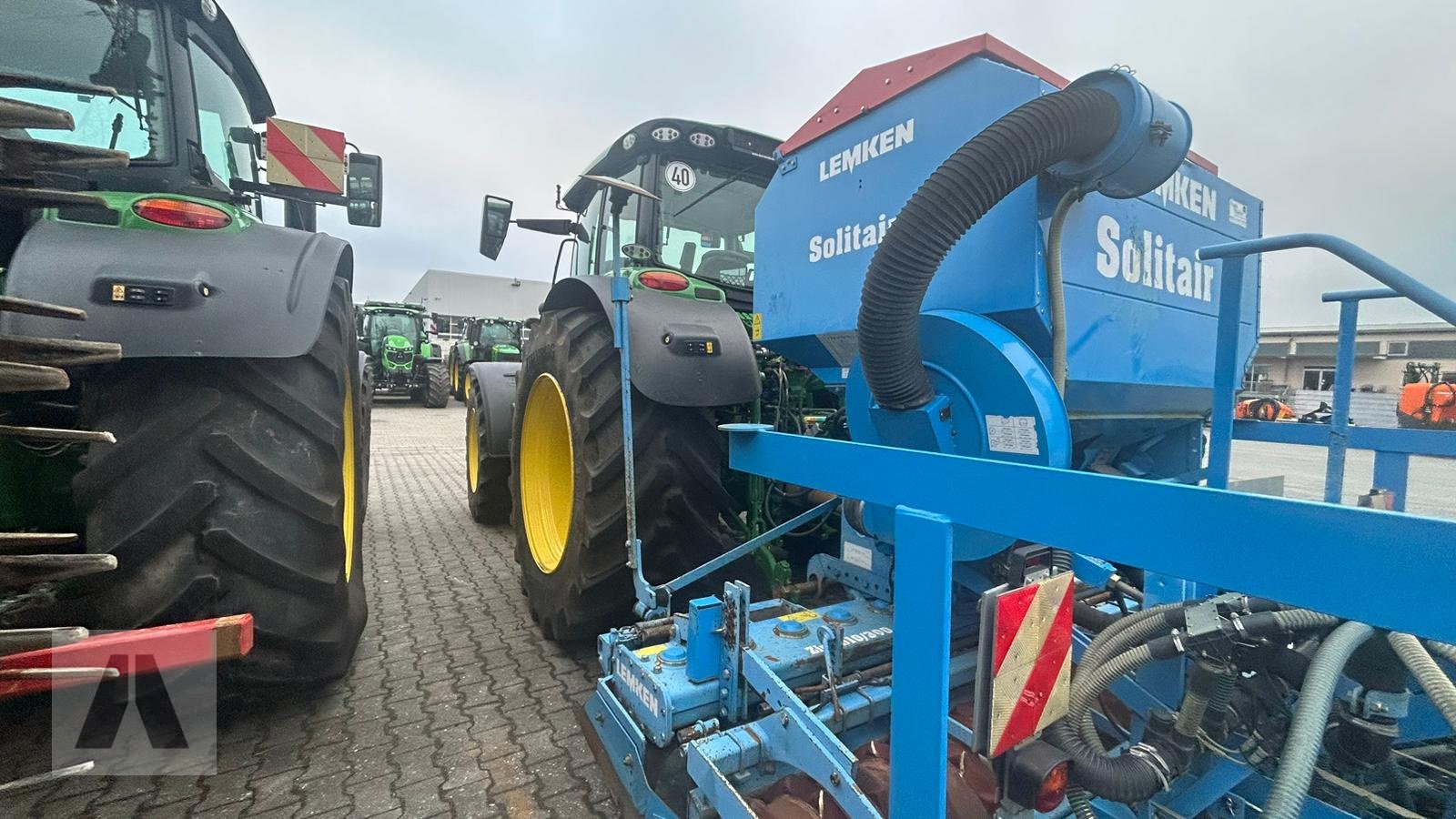 Traktor des Typs John Deere 6R185 6 R185, Gebrauchtmaschine in Regensburg (Bild 4)