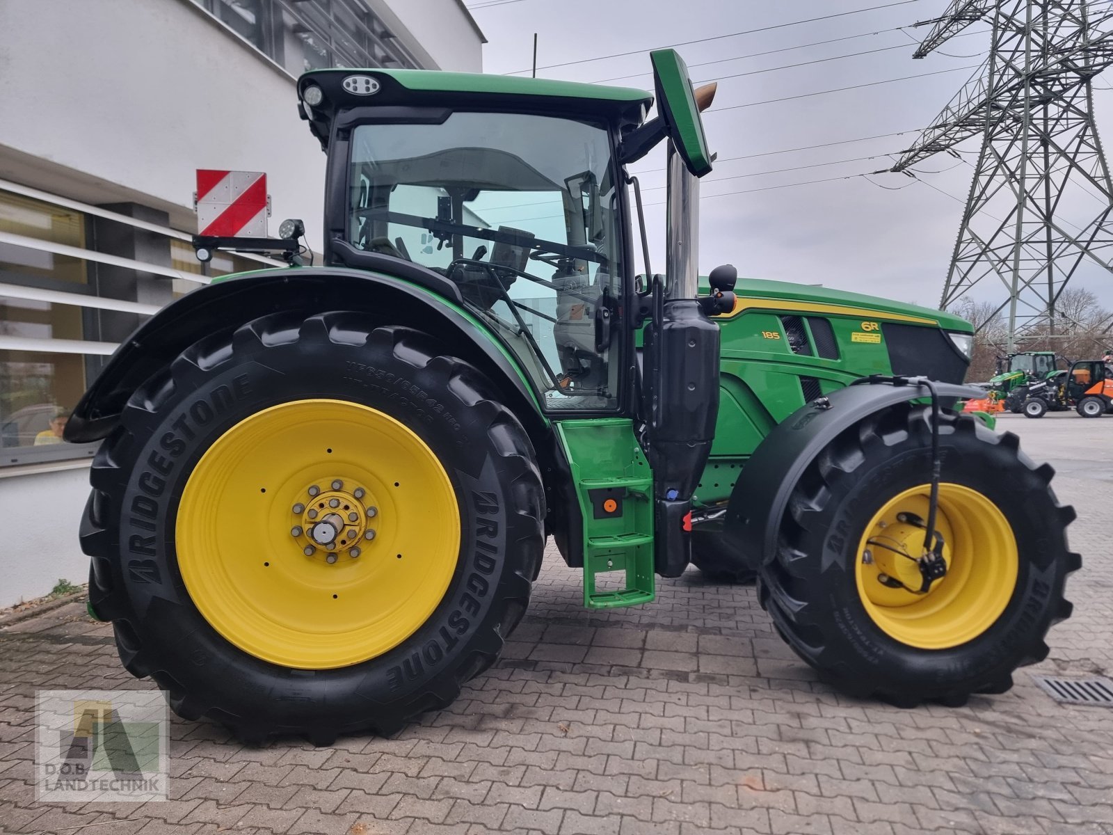 Traktor des Typs John Deere 6R185 6R 185 Garantieverlängerung bis 2026 + Reifendruckregelanlage, Gebrauchtmaschine in Regensburg (Bild 4)