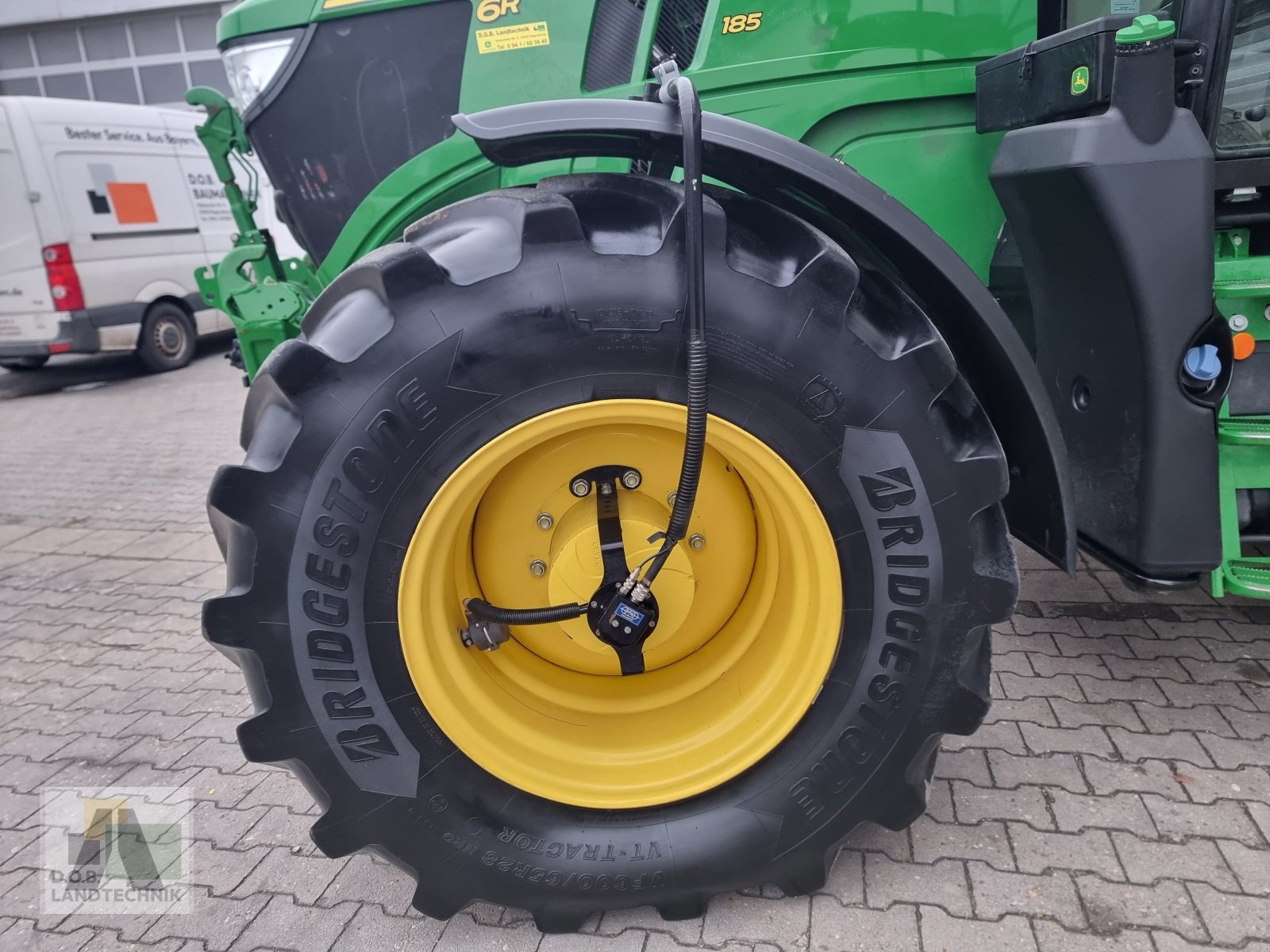 Traktor des Typs John Deere 6R185 6R 185 Garantieverlängerung bis 2026 + Reifendruckregelanlage, Gebrauchtmaschine in Regensburg (Bild 11)