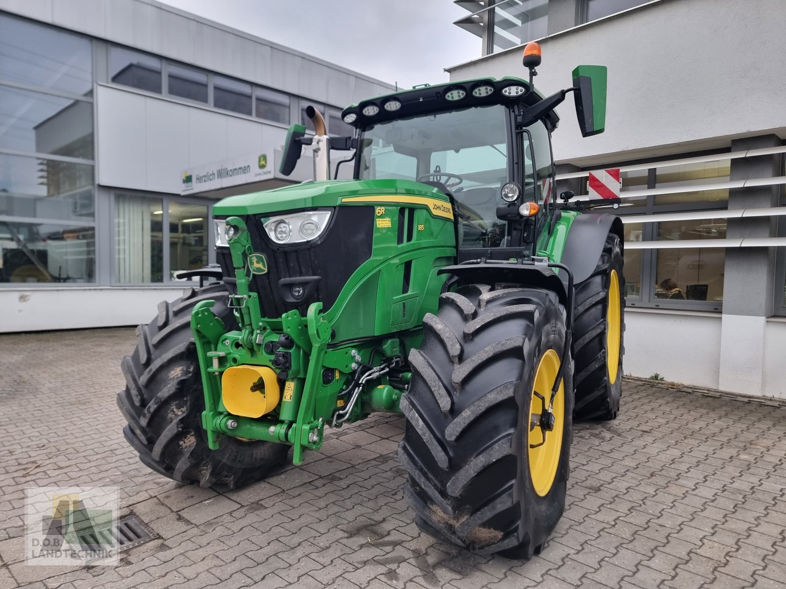 Traktor типа John Deere 6R185 6R 185 Garantieverlängerung bis 2026 + Reifendruckregelanlage, Gebrauchtmaschine в Regensburg (Фотография 1)