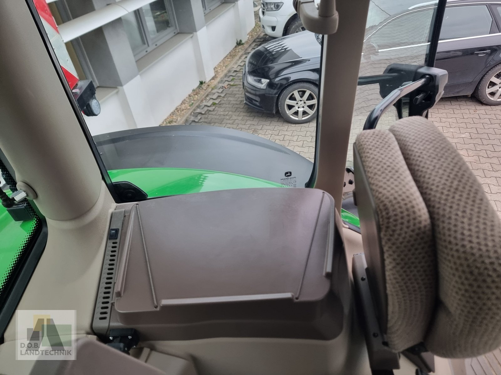 Traktor типа John Deere 6R185 6R 185 Garantieverlängerung bis 2026 + Reifendruckregelanlage, Gebrauchtmaschine в Regensburg (Фотография 15)