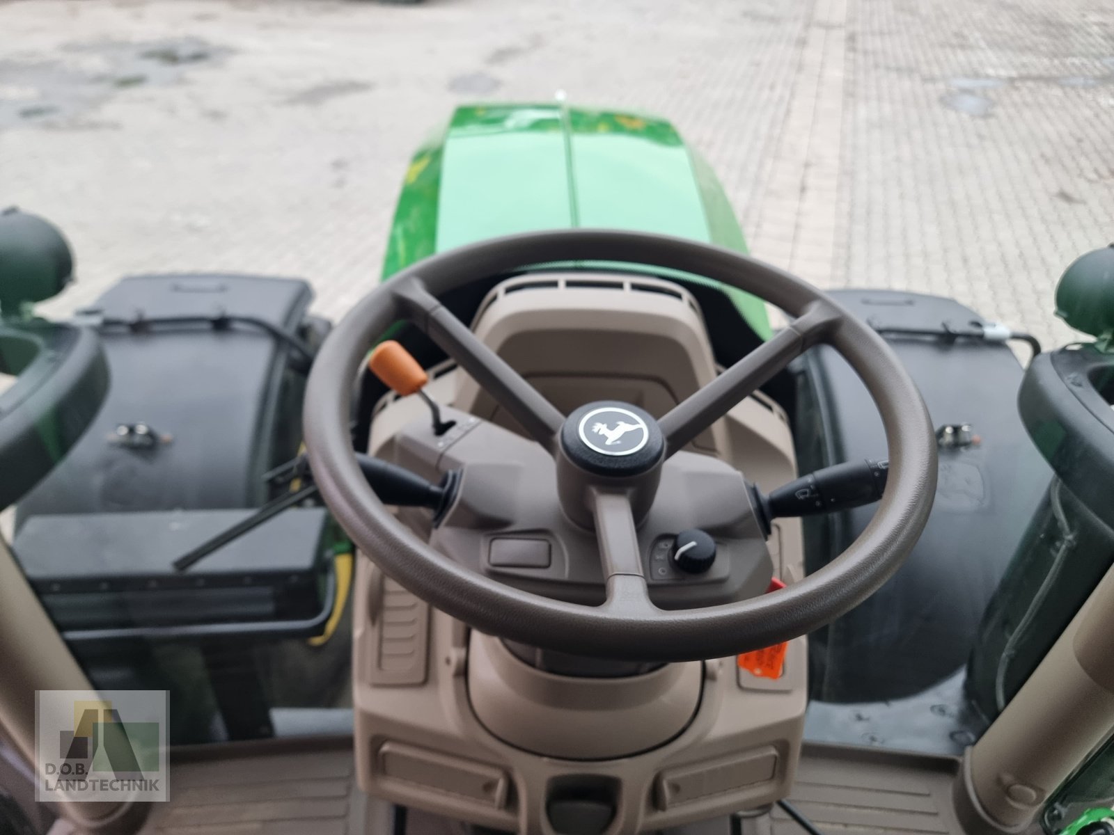 Traktor типа John Deere 6R185 6R 185 Garantieverlängerung bis 2026 + Reifendruckregelanlage, Gebrauchtmaschine в Regensburg (Фотография 17)