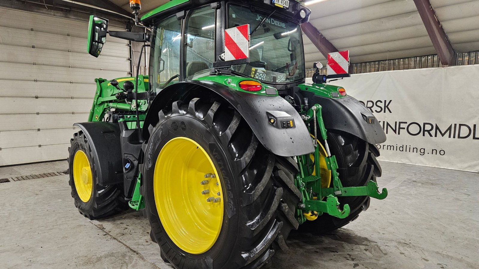 Traktor des Typs John Deere 6R185 Ultimate, Gebrauchtmaschine in Ølen (Bild 4)