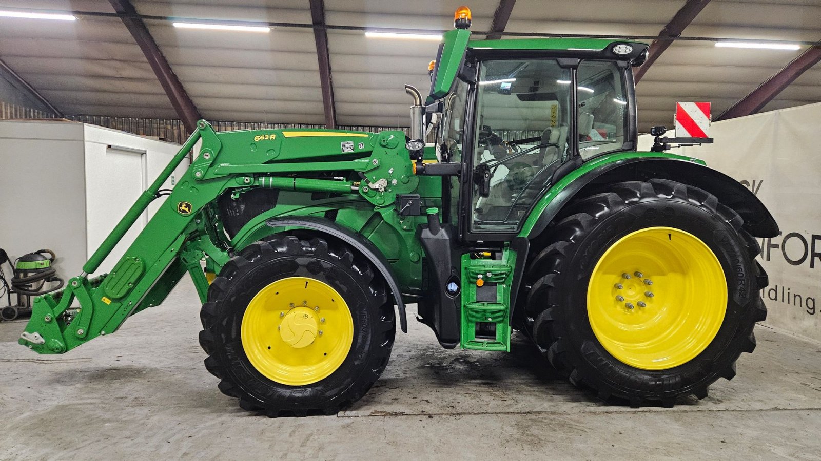 Traktor des Typs John Deere 6R185 Ultimate, Gebrauchtmaschine in Ølen (Bild 2)