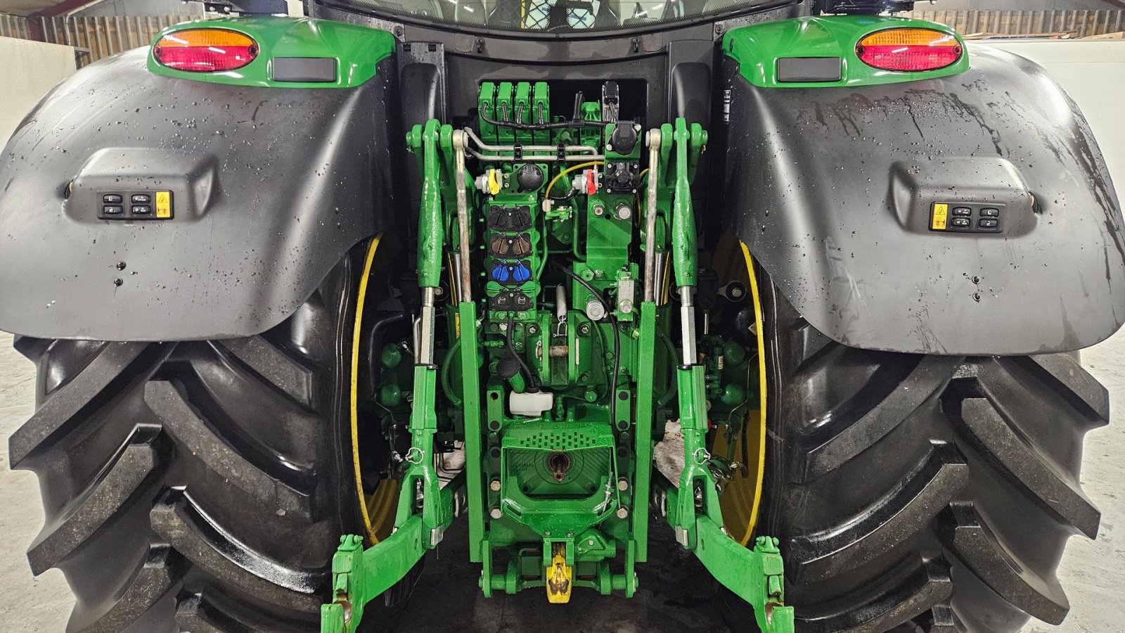 Traktor des Typs John Deere 6R185 Ultimate, Gebrauchtmaschine in Ølen (Bild 7)