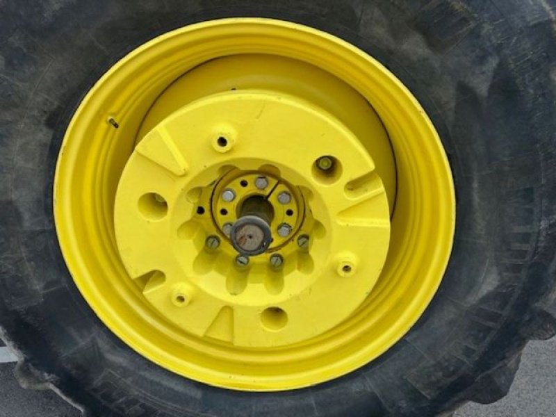 Traktor a típus John Deere 6R185, Gebrauchtmaschine ekkor: POUSSAY (Kép 11)