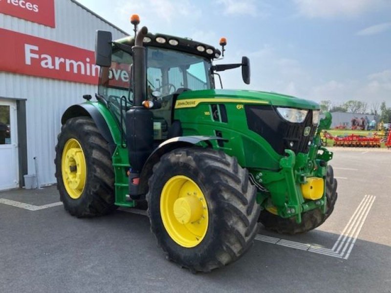 Traktor a típus John Deere 6R185, Gebrauchtmaschine ekkor: POUSSAY (Kép 1)