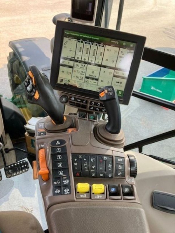 Traktor a típus John Deere 6R185, Gebrauchtmaschine ekkor: POUSSAY (Kép 7)