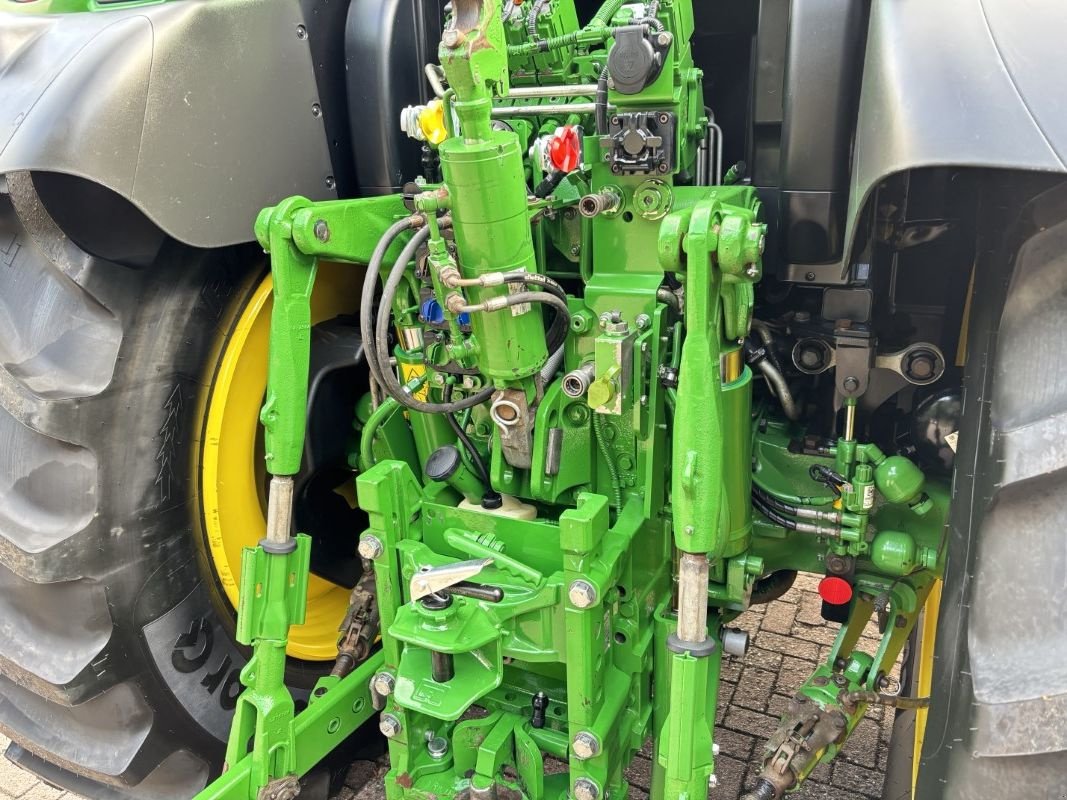 Traktor Türe ait John Deere 6R185, Gebrauchtmaschine içinde Staphorst (resim 5)
