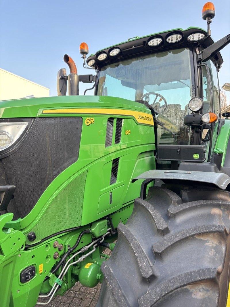 Traktor от тип John Deere 6R185, Gebrauchtmaschine в Staphorst (Снимка 6)