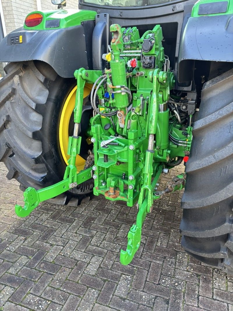 Traktor типа John Deere 6R185, Gebrauchtmaschine в Staphorst (Фотография 4)