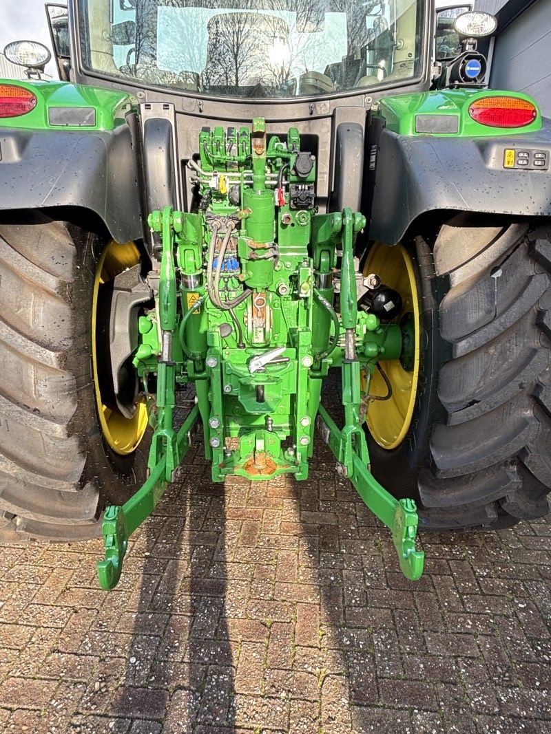 Traktor типа John Deere 6R185, Gebrauchtmaschine в Staphorst (Фотография 3)