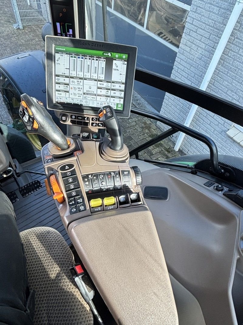 Traktor типа John Deere 6R185, Gebrauchtmaschine в Staphorst (Фотография 11)