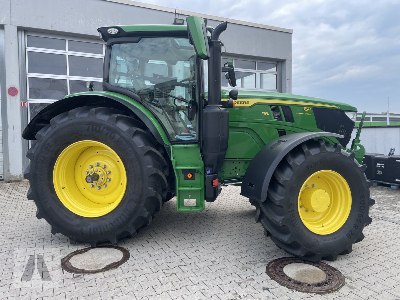 Traktor типа John Deere 6R185, Gebrauchtmaschine в Eggenfelden (Фотография 7)