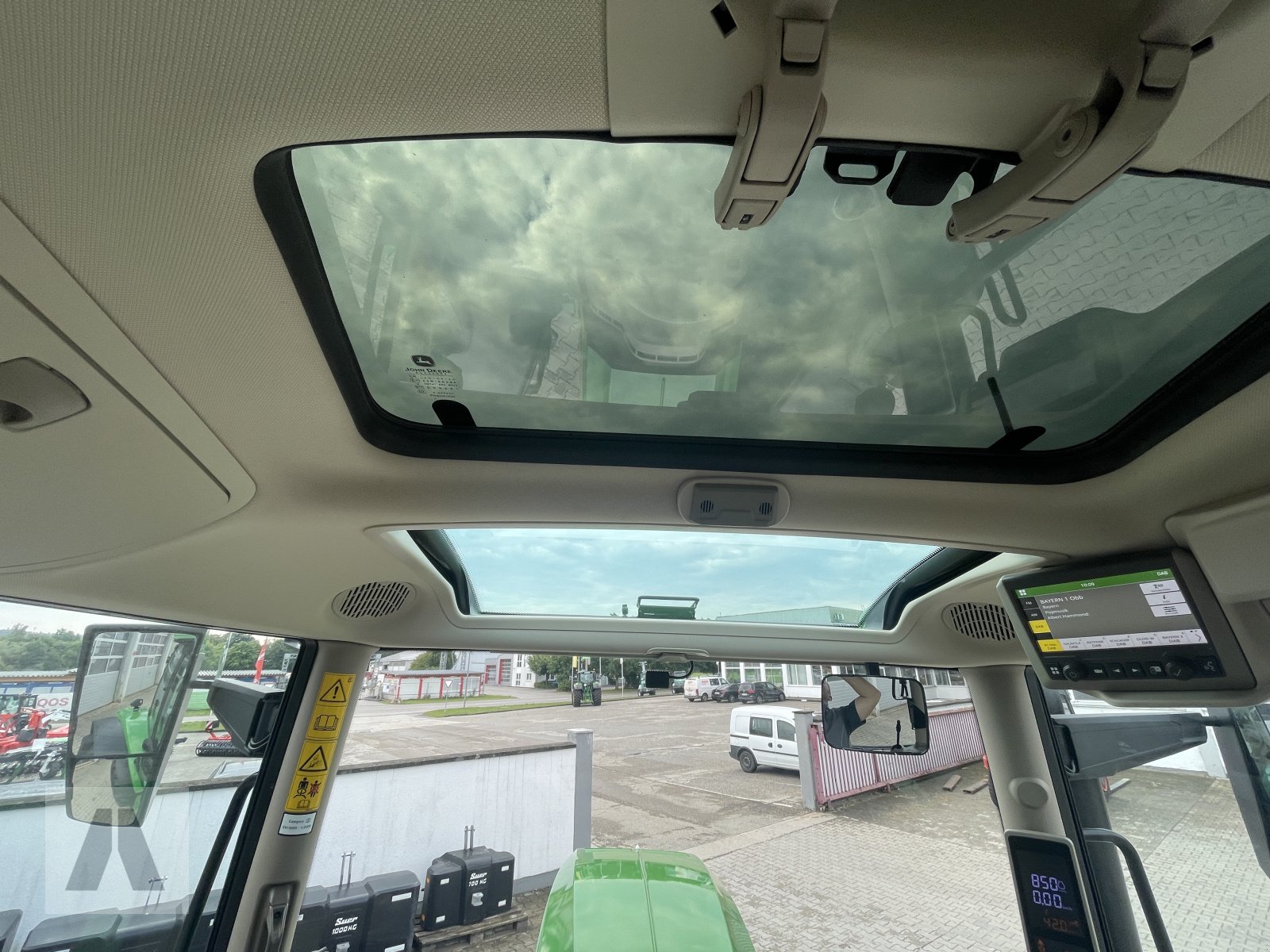 Traktor типа John Deere 6R185, Gebrauchtmaschine в Eggenfelden (Фотография 20)