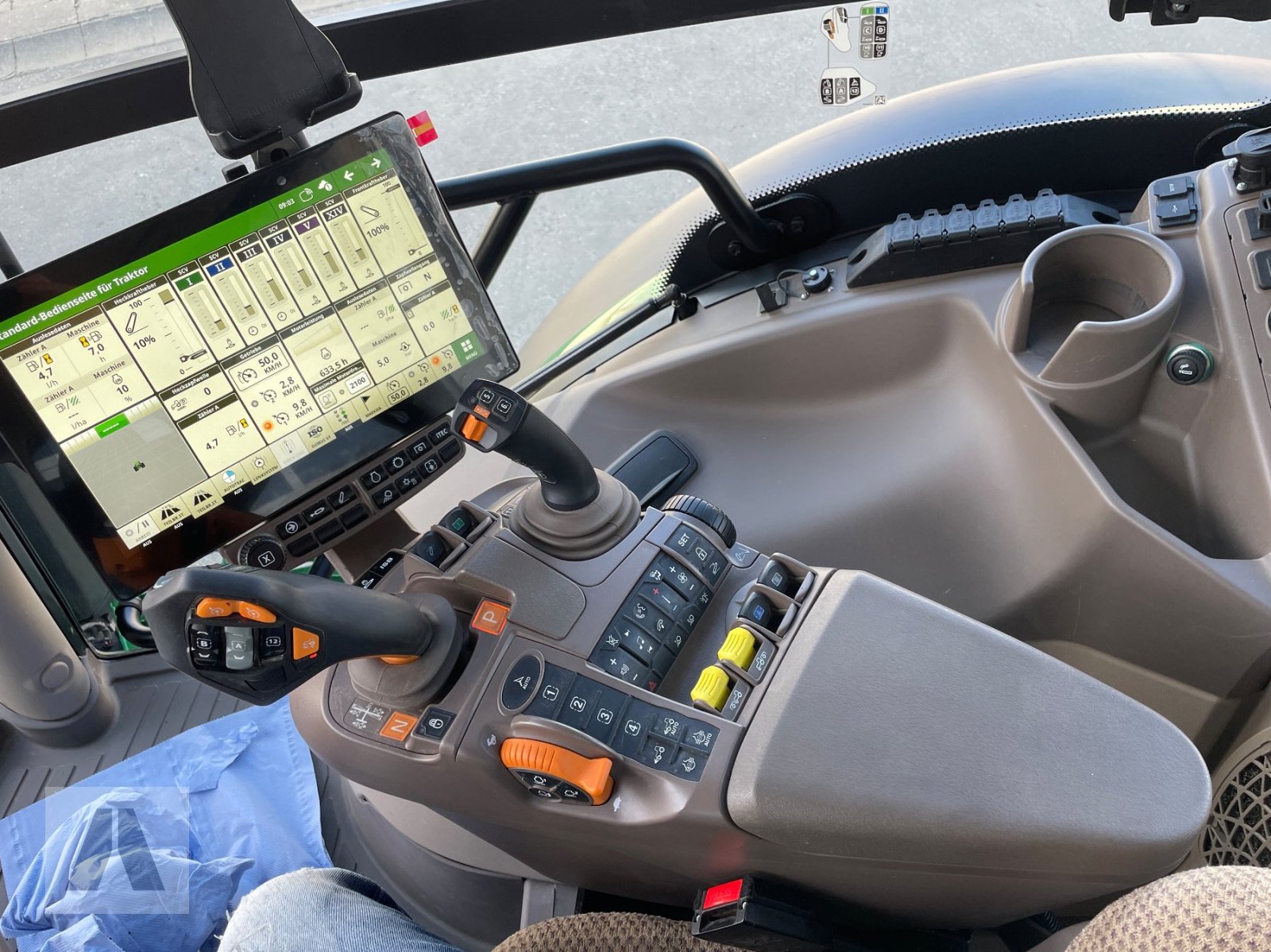 Traktor a típus John Deere 6R185, Gebrauchtmaschine ekkor: Eggenfelden (Kép 12)