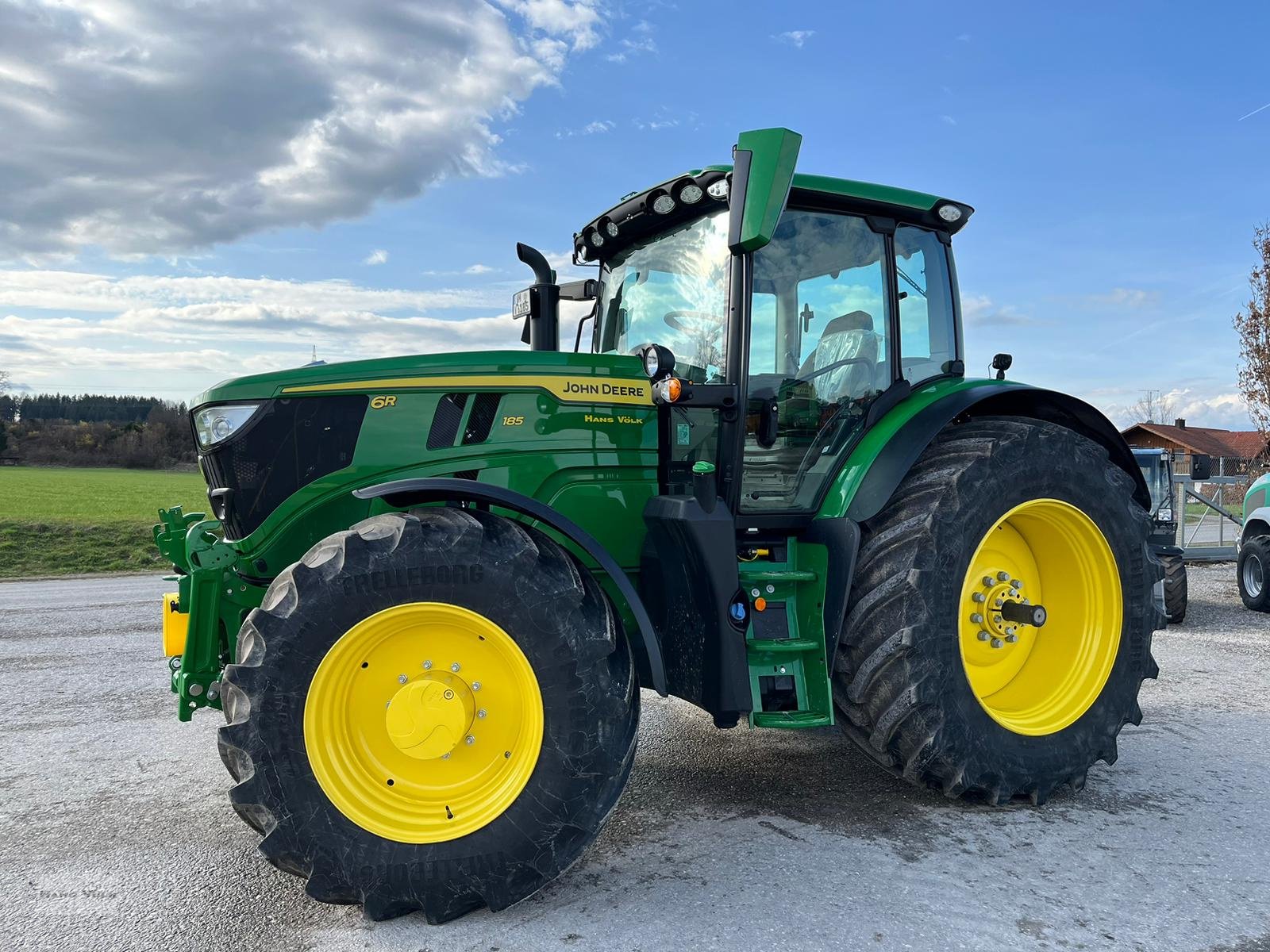 Traktor des Typs John Deere 6R185, Gebrauchtmaschine in Antdorf (Bild 1)