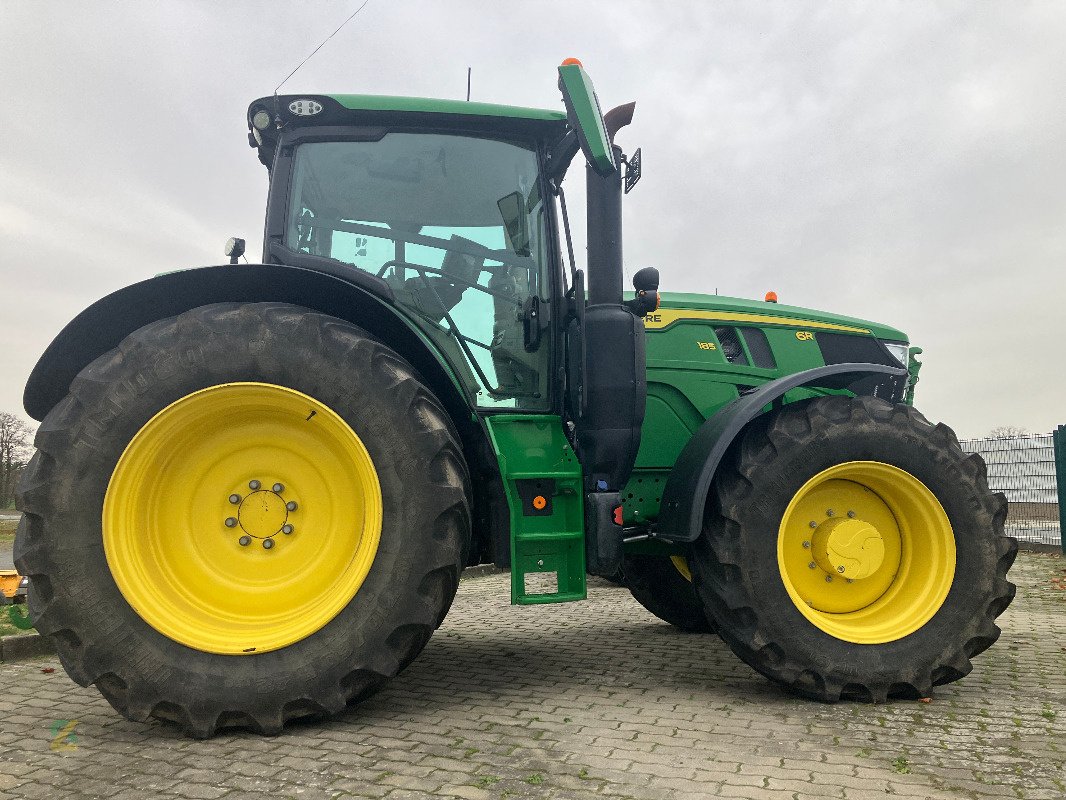 Traktor типа John Deere 6R185, Gebrauchtmaschine в Sonnewalde (Фотография 3)