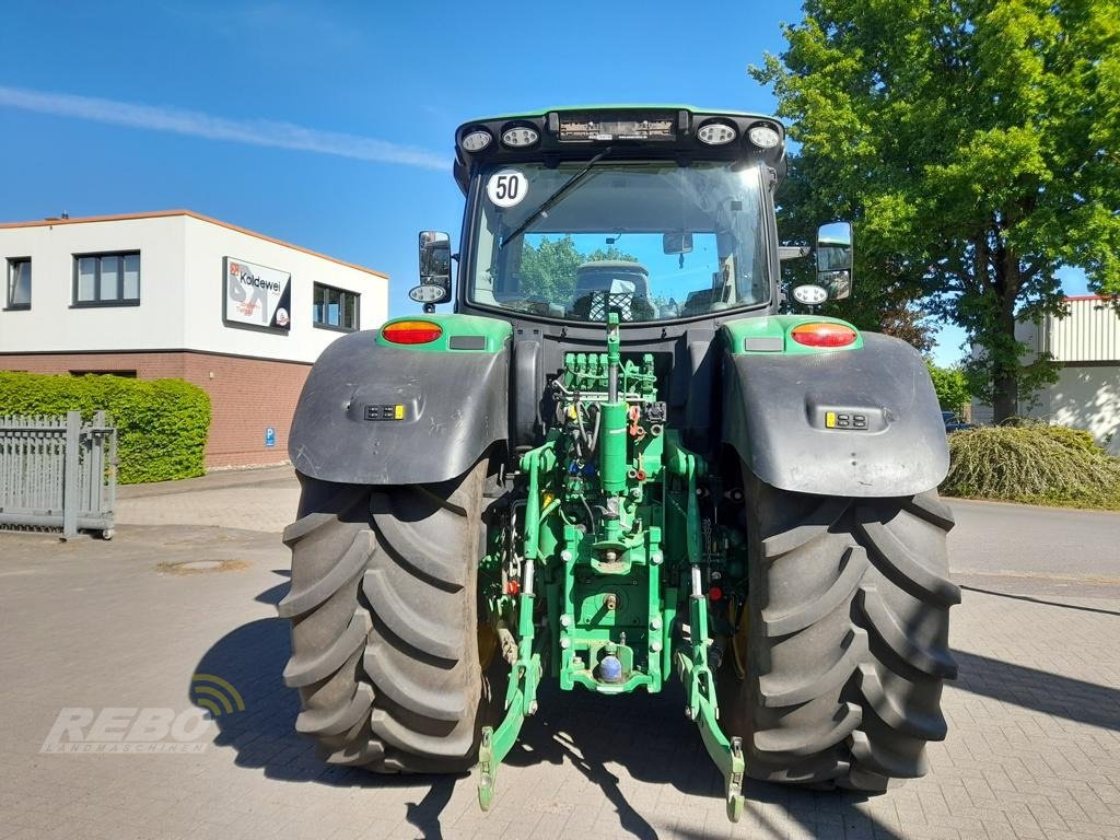 Traktor des Typs John Deere 6R185, Gebrauchtmaschine in Schwaförden (Bild 4)