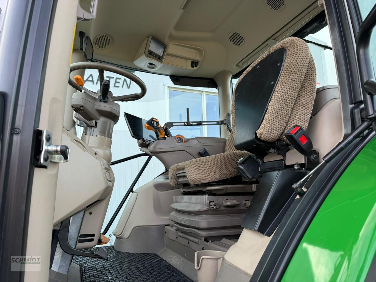 Traktor от тип John Deere 6R185, Gebrauchtmaschine в Herbrechtingen (Снимка 8)