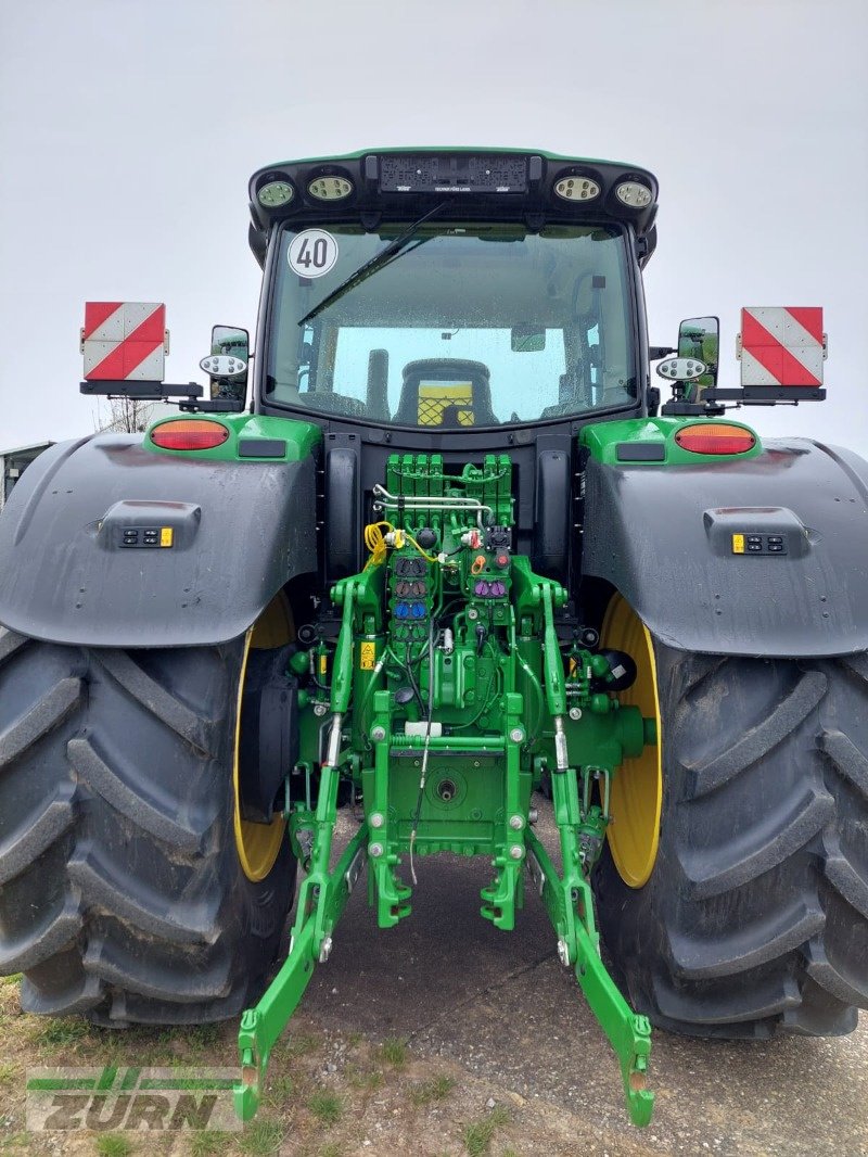Traktor des Typs John Deere 6R195 / 6R 195, Gebrauchtmaschine in Untermünkheim (Bild 4)