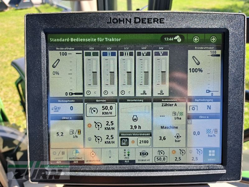 Traktor des Typs John Deere 6R195 / 6R195, Neumaschine in Untermünkheim (Bild 16)