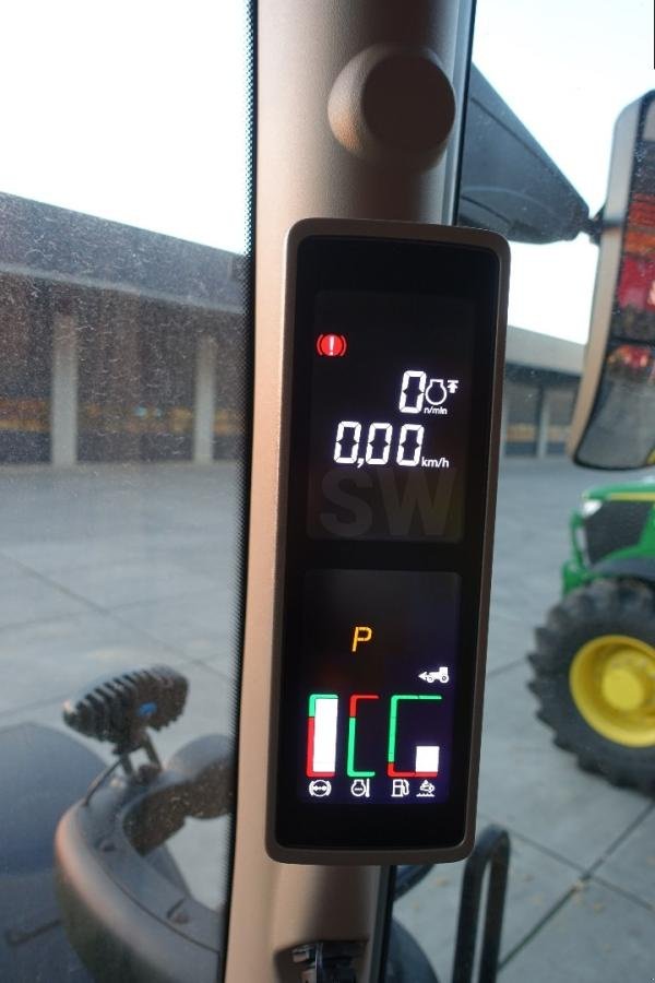 Traktor des Typs John Deere 6R195 ComandPro, Gebrauchtmaschine in Sorée (Bild 8)