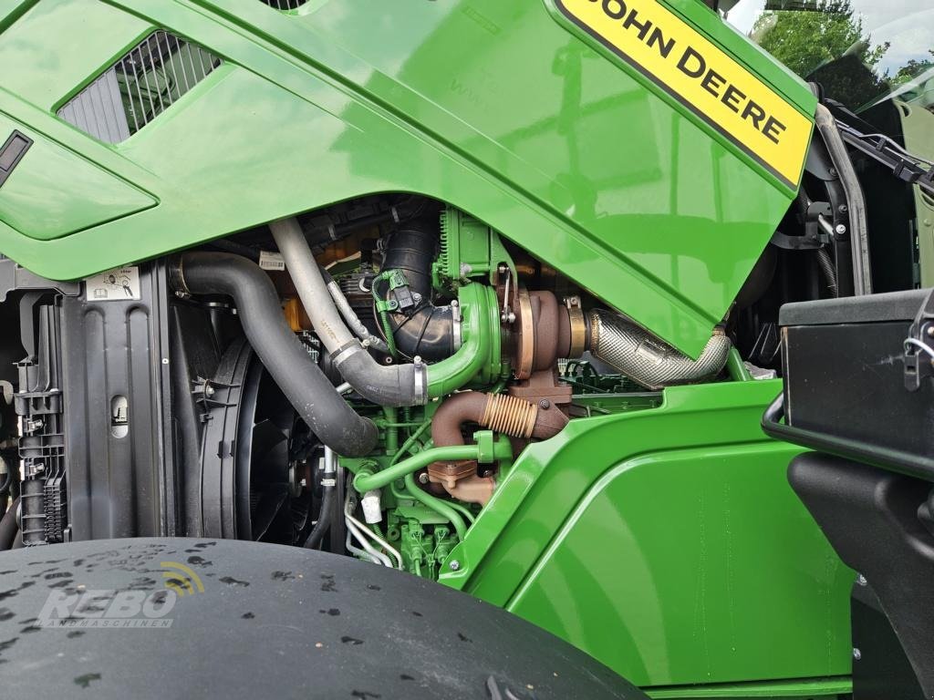 Traktor van het type John Deere 6R195 TRAKTOR, Gebrauchtmaschine in Schwaförden (Foto 23)