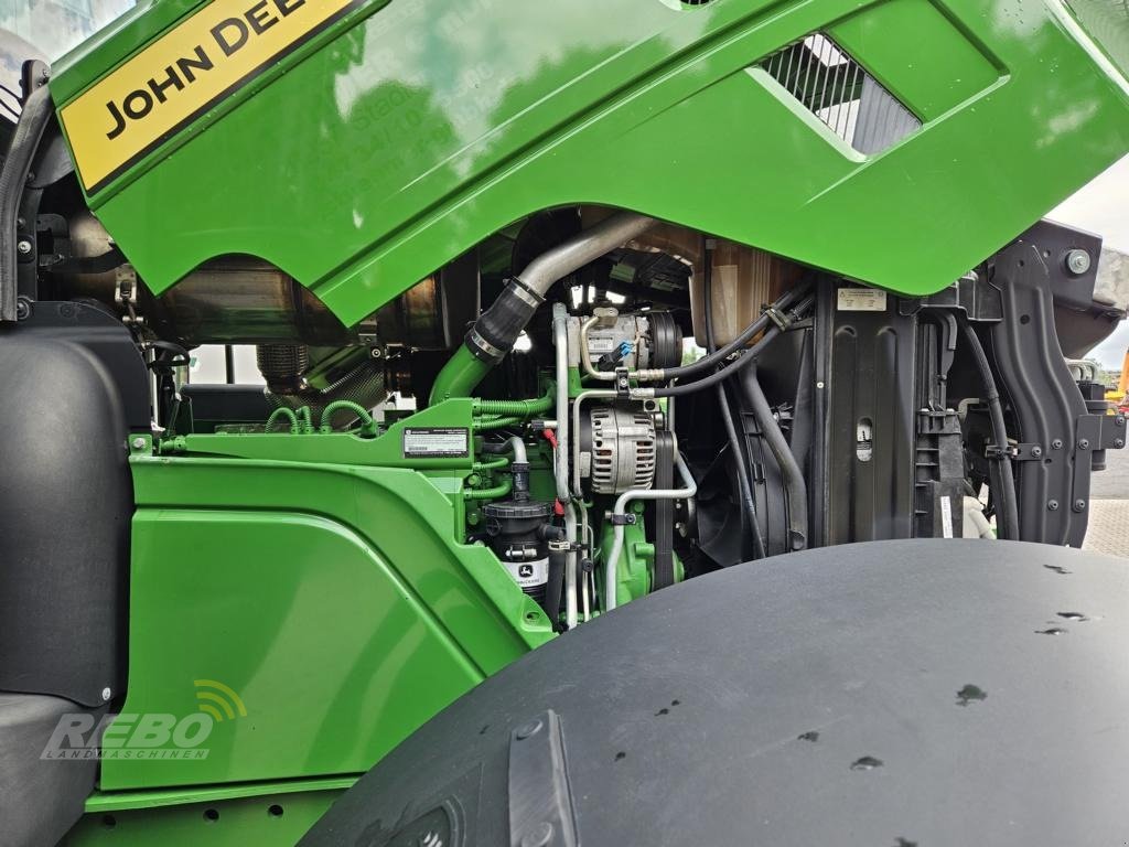 Traktor van het type John Deere 6R195 TRAKTOR, Gebrauchtmaschine in Schwaförden (Foto 26)